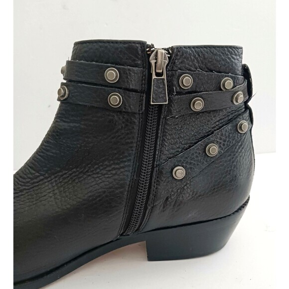 Halogen Lidia Blk Leather Moto Ankle Boot Studded Harness Buckle Strap Sz 8 - Picture 9 of 14